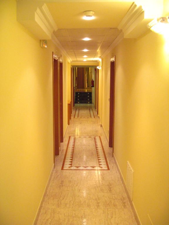Hotel Cristal 2 Ла-Корунья Экстерьер фото