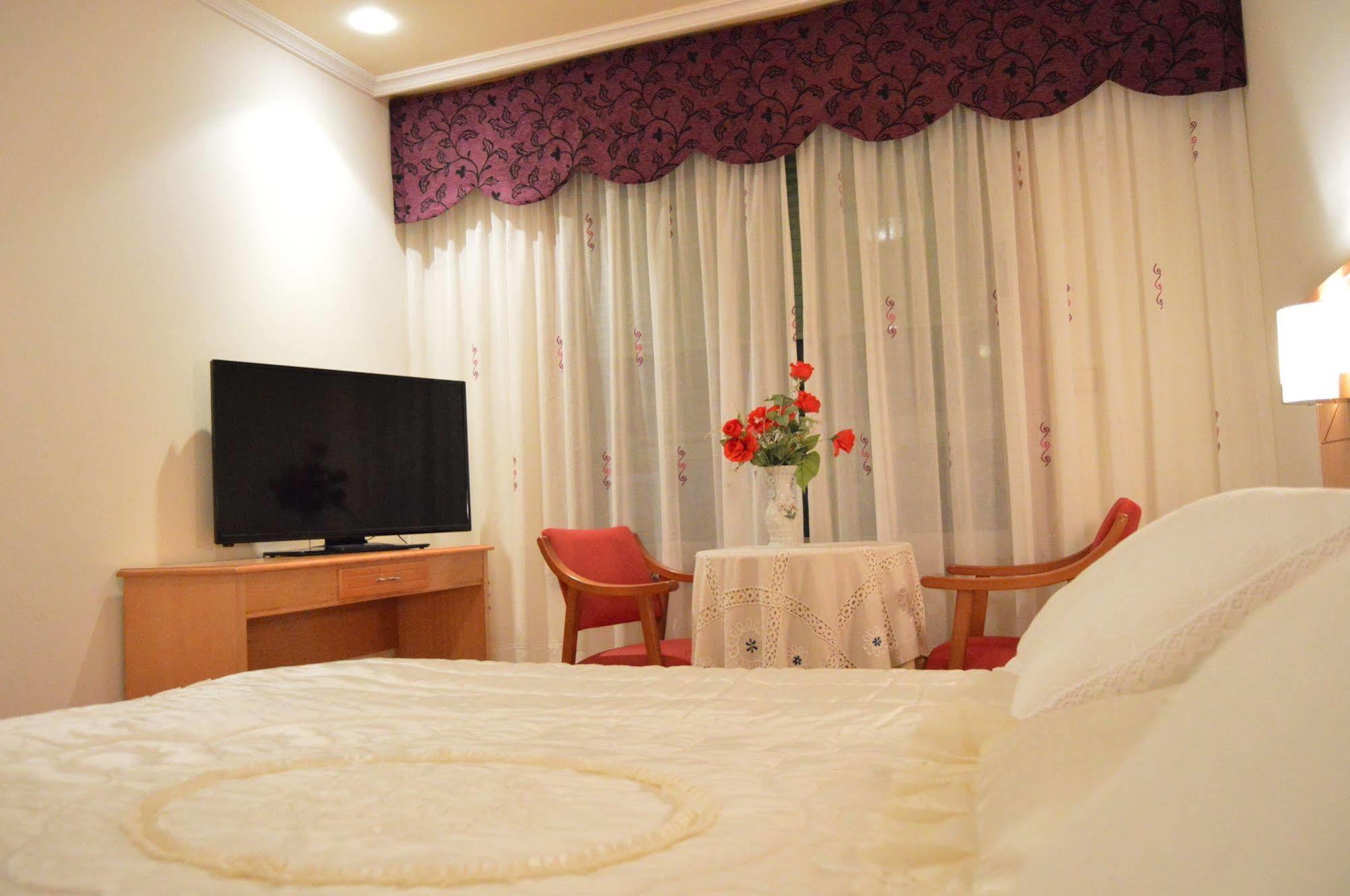 Hotel Cristal 2 Ла-Корунья Экстерьер фото