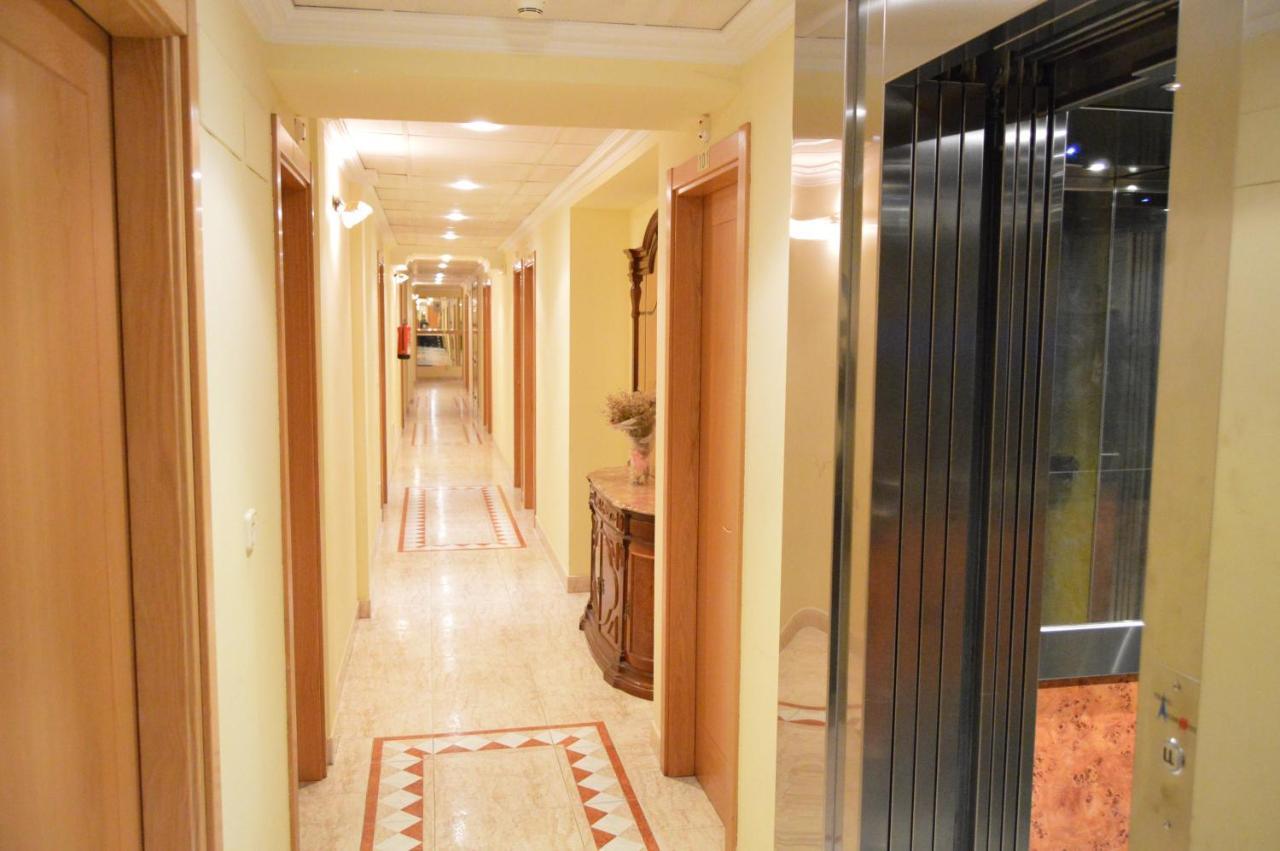 Hotel Cristal 2 Ла-Корунья Экстерьер фото